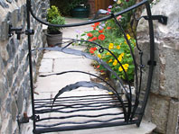 Leaf Gate