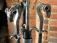 Ram's Head 3 Piece Companion Set